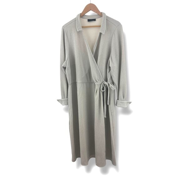 Lane Bryant Lurex Silver Sparkly Faux-Wrap Collar Midi Dress Size 22/24 3X Plus - Picture 4 of 11